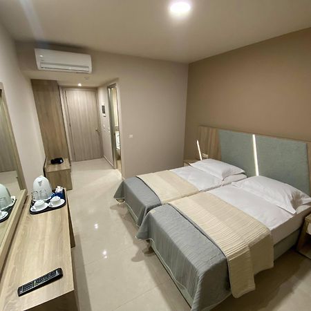 Eleni'S Garden & Castello Suites اليكاناس المظهر الخارجي الصورة