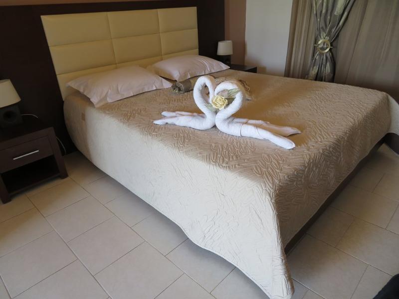 Eleni'S Garden & Castello Suites اليكاناس المظهر الخارجي الصورة