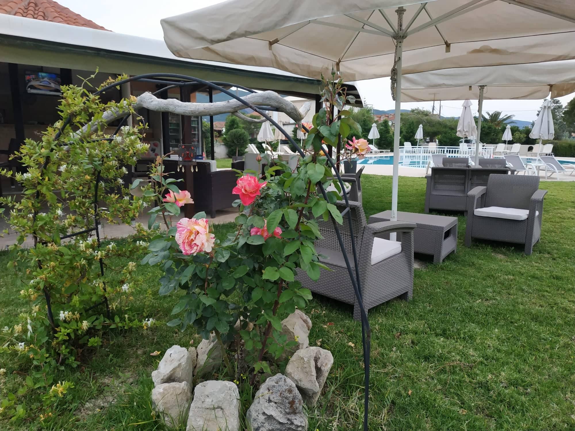 Eleni'S Garden & Castello Suites اليكاناس المظهر الخارجي الصورة