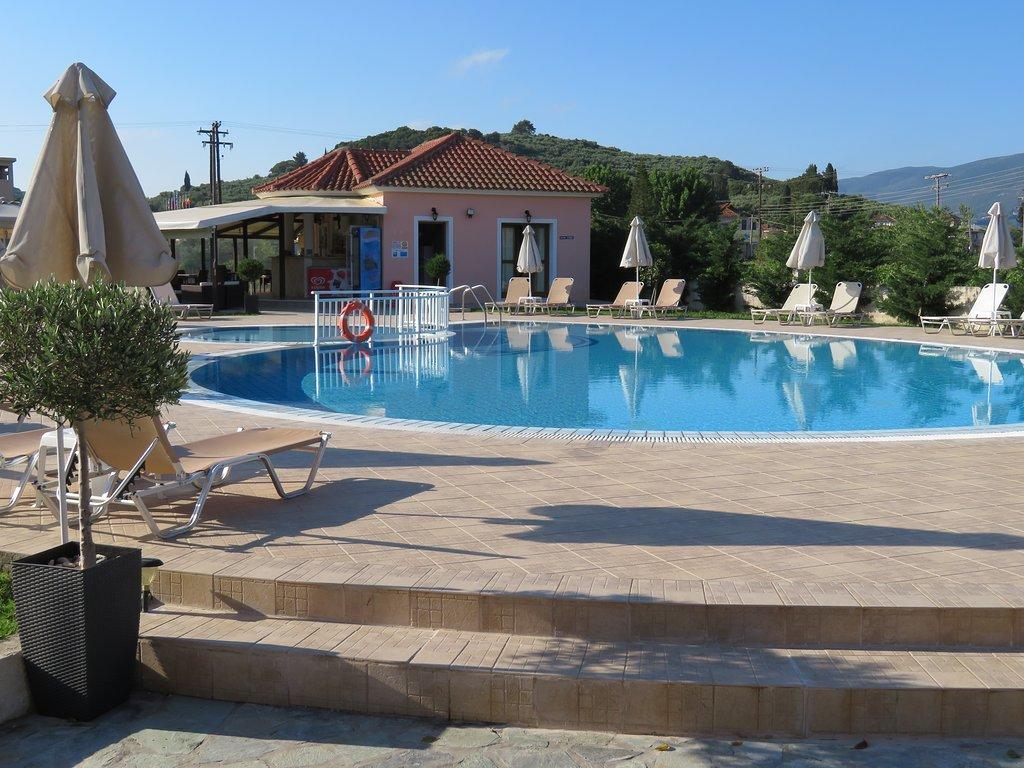 Eleni'S Garden & Castello Suites اليكاناس المظهر الخارجي الصورة